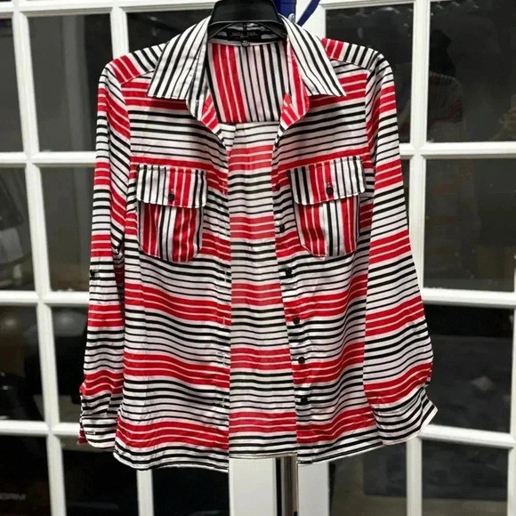 PETITE Small from NOTATIONS Buisness Top - Picture 15 of 15